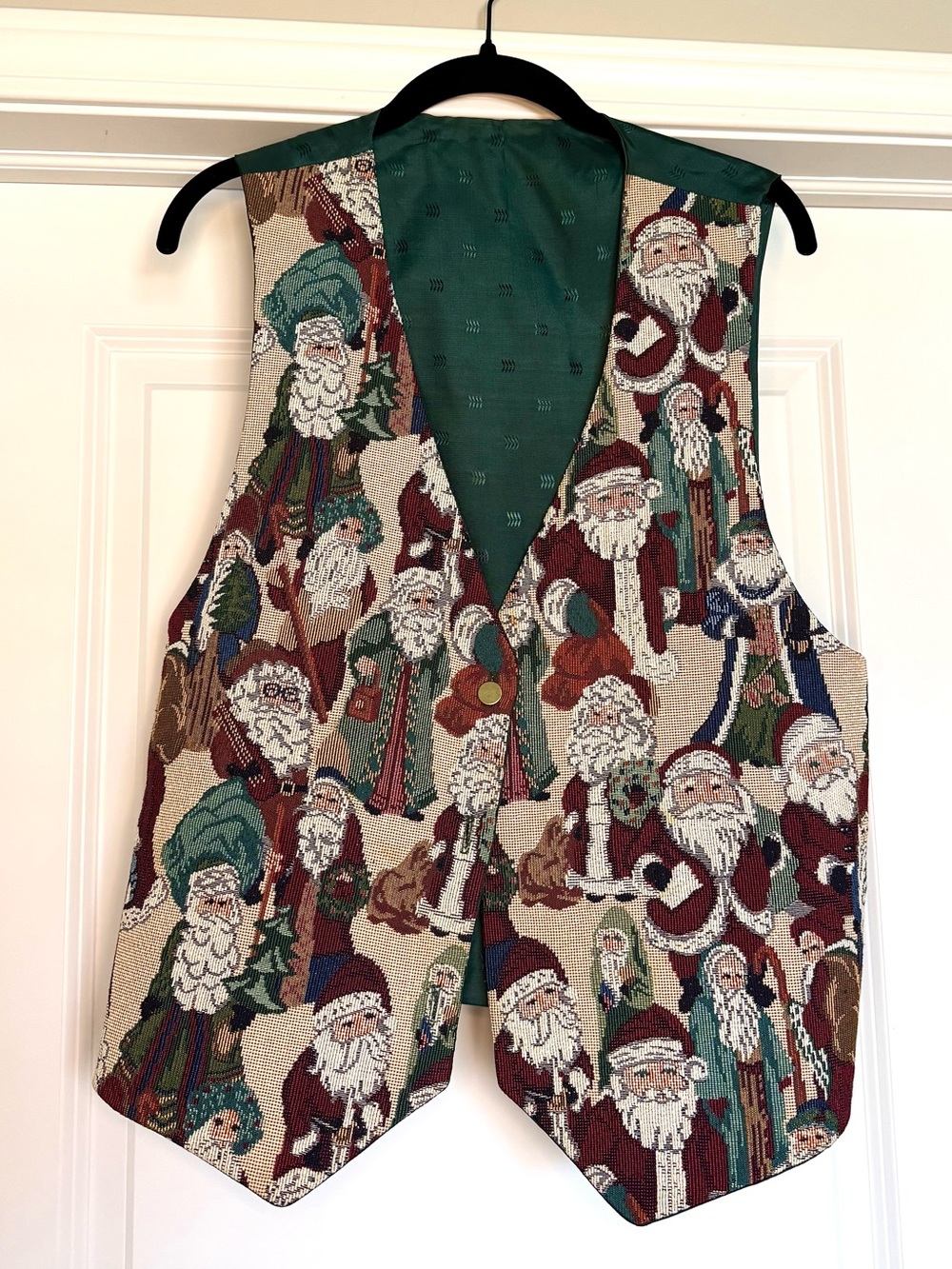 Vintage Tapestry Santa Embroidered Vest | L